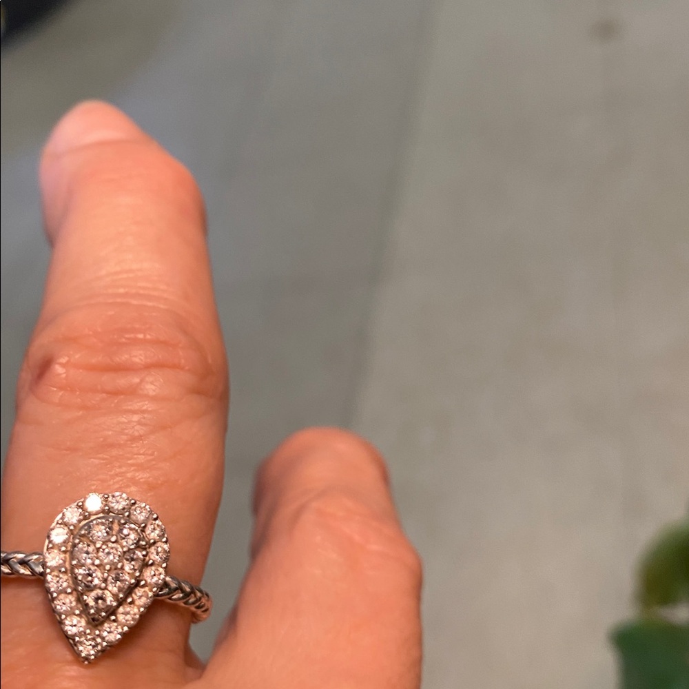 Elegant  sterling silver Silver Teardrop Ring with 1/2 LG grow diamonds - Picture 3 of 3